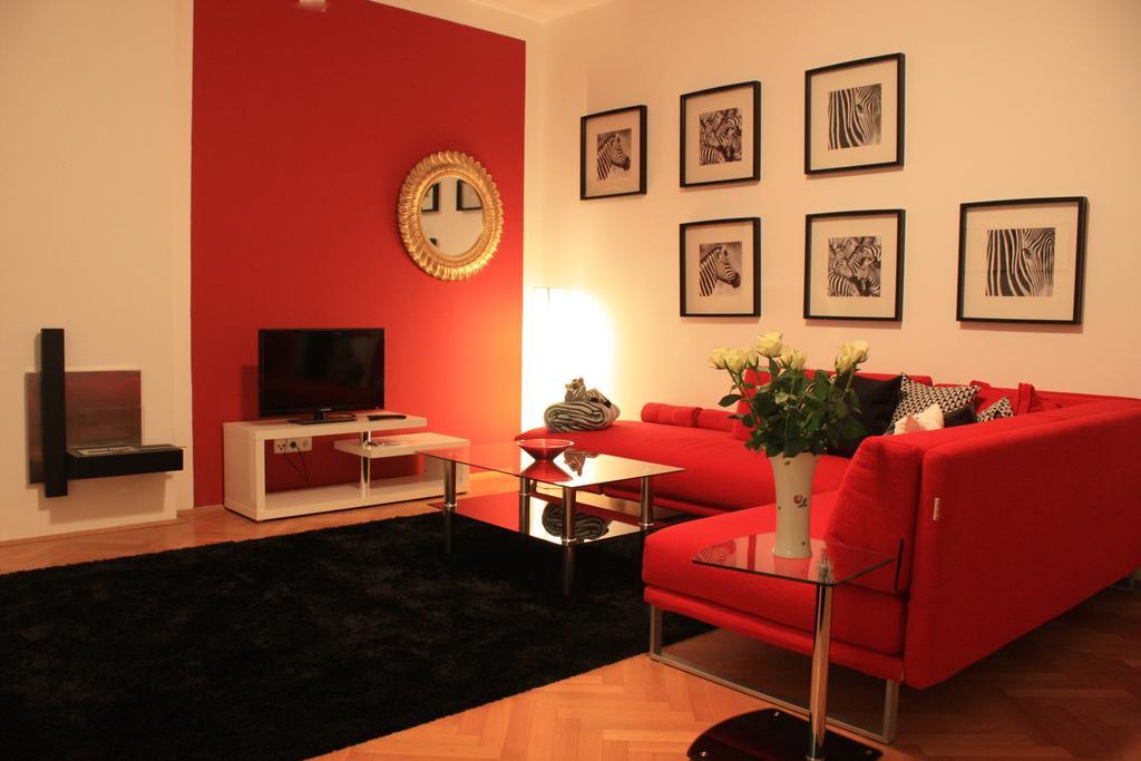 Apartment Schoenbrunn Vienna Room photo